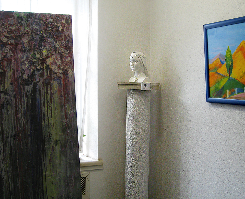 Ельф в музее Кавалеридзе в Киеве.